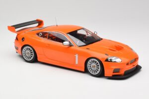 Jaguar XKR GT3 Racing Orange Minichamps 1:18 150081391 Metal - imagen 4 de 6
