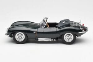 Jaguar XKSS Steve McQueen Personal Car AUTOart 1:18 73526 Metal - imagen 4 de 8