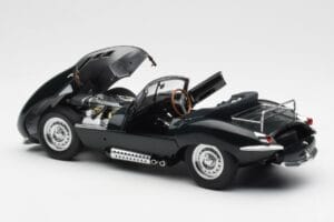 Jaguar XKSS Steve McQueen Personal Car AUTOart 1:18 73526 Metal - imagen 5 de 8