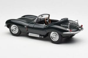 Jaguar XKSS Steve McQueen Personal Car AUTOart 1:18 73526 Metal - imagen 7 de 8