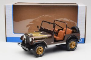 Jeep CJ-7 Golden Eagle Verde MCG 1:18 MCG18109 Metal - imagen 6 de 6