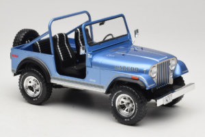 Jeep CJ-7 Laredo Azul MCG 1:18 MCG18553 Metal - imagen 4 de 6