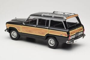 Jeep Grand Wagoneer Negro KK-Scale 1:18 KKDC181113 Metal - imagen 5 de 6