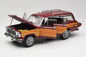 Jeep Grand Wagoneer Classic Rojo AUTOart 1:18 74002 Metal - imagen 2 de 8