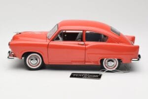 Kaiser Henry J Rojo Sun Star 1:18 5092 Metal - imagen 4 de 8