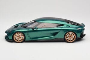 Koenigsegg Gemera Racing Green GT Spirit 1:18 GT888 Resina - imagen 3 de 5