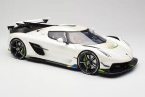 Koenigsegg Jesko Attack Crystal White Pearl GT Spirit 1:12 GT501 Resina - imagen 4 de 6