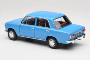 Lada 1200 2101 Azul IXO 1:18 18CMC204OP Metal - imagen 7 de 8