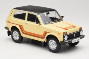 Lada Niva 2121 California Beige MCG 1:18 MCG18004 Metal - imagen 4 de 6