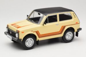Lada Niva 2121 California Beige MCG 1:18 MCG18004 Metal