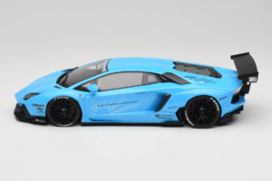 Lamborghini Aventador Liberty Walk Azul GT Spirit 1:18 GT073 Resina - imagen 3 de 6