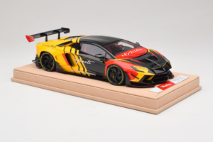 Lamborghini Aventador Liberty Walk Infinite Negro Amarillo Timothy & Pierre 1:18 REMC035 Metal - imagen 4 de 7