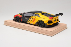 Lamborghini Aventador Liberty Walk Infinite Negro Amarillo Timothy & Pierre 1:18 REMC035 Metal - imagen 5 de 7