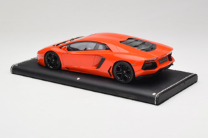 Lamborghini Aventador Naranja MR Collection 1:18 LAMB064 Resina - imagen 5 de 6