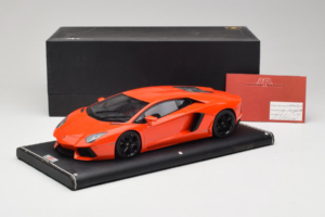 Lamborghini Aventador Naranja MR Collection 1:18 LAMB064 Resina - imagen 6 de 6