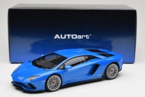 Lamborghini Aventador S LP740-4 Blue Nila AUTOart 1:18 79134 Metal - imagen 8 de 8