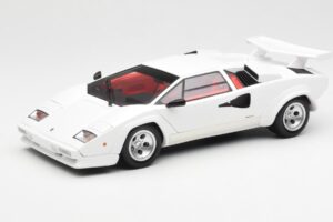 Lamborghini Countach LP500S Blanco Kyosho 1:18 08320E Metal