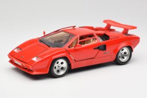 Lamborghini Countach Rojo Bburago 1:18 3047-M1 Metal