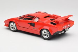 Lamborghini Countach Rojo Bburago 1:18 3047-M1 Metal - imagen 7 de 8