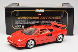 Lamborghini Countach Rojo Bburago 1:18 3047-M1 Metal - imagen 8 de 8