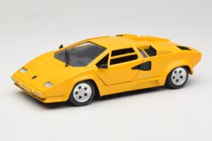 Lamborghini Countach TC Amarillo Tonka 1:18 09035-R1 Metal