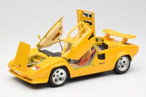 Lamborghini Countach Amarillo Bburago 1:18 3037 Metal - imagen 2 de 8