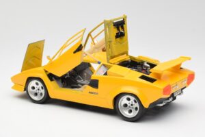 Lamborghini Countach Amarillo Bburago 1:18 3037 Metal - imagen 5 de 8