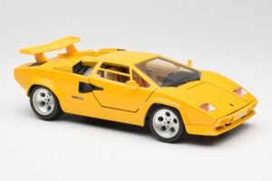 Lamborghini Countach Amarillo Bburago 1:18 3037 Metal - imagen 6 de 8