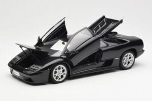 Lamborghini Diablo 6.0 Negro AUTOart 1:18 74528 Metal - imagen 2 de 8