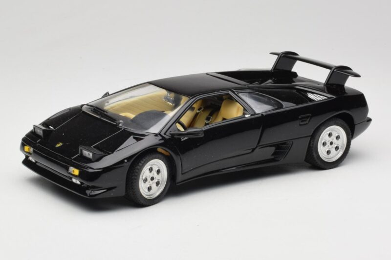 Lamborghini Diablo Negro Mira 1:18 6107 Metal