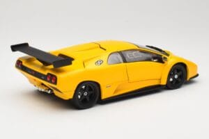 Lamborghini Diablo GTR Amarillo Hot Wheels 1:18 53885 Metal - imagen 3 de 8