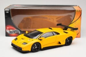 Lamborghini Diablo GTR Amarillo Hot Wheels 1:18 53885 Metal - imagen 8 de 8
