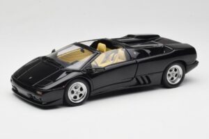 Lamborghini Diablo Roadster Negro AUTOart 1:18 70093-R1 Metal - imagen 3 de 10