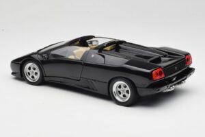 Lamborghini Diablo Roadster Negro AUTOart 1:18 70093-R1 Metal - imagen 9 de 10