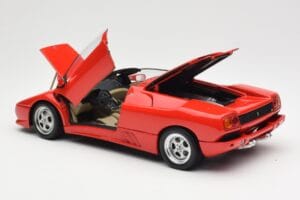 Lamborghini Diablo Roadster Rojo AUTOart 1:18 70091 Metal - imagen 5 de 8