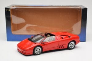Lamborghini Diablo Roadster Rojo AUTOart 1:18 70091 Metal - imagen 8 de 8