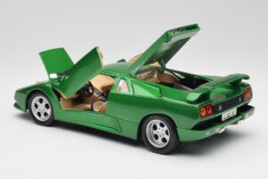 Lamborghini Diablo SE Verde Maisto 1:18 50303 Metal - imagen 5 de 8