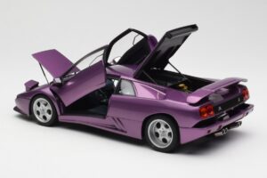 Lamborghini Diablo SE30 Jota Morado Metálico AUTOart 1:18 79142 Compuesto - imagen 5 de 8