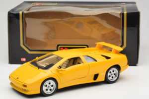 Lamborghini Diablo Amarillo Bburago 1:18 3041-M2 Metal - imagen 8 de 8