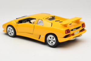 Lamborghini Diablo Amarillo Bburago 1:18 3041 Metal - imagen 7 de 8