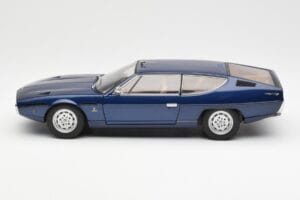 Lamborghini Espada Azul Metallic AUTOart 1:18 74502 Metal - imagen 4 de 8