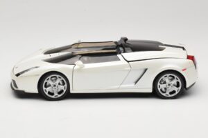 Lamborghini Gallardo Concept Blanco Mondo Motors 1:18 146432 Metal - imagen 4 de 8