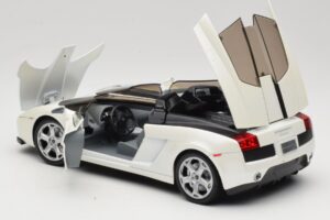 Lamborghini Gallardo Concept Blanco Mondo Motors 1:18 146432 Metal - imagen 5 de 8