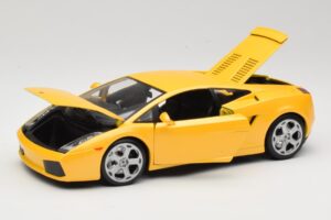 Lamborghini Gallardo Amarillo Maisto 1:18 31655 Metal - imagen 2 de 8