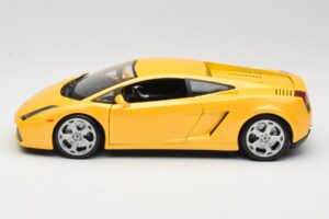Lamborghini Gallardo Amarillo Maisto 1:18 31655 Metal - imagen 4 de 8