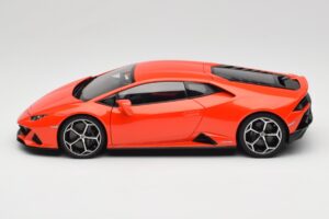Lamborghini Huracan EVO Arancio Xanto AUTOart 1:18 79214 Compuesto - imagen 4 de 8