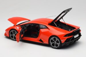 Lamborghini Huracan EVO Arancio Xanto AUTOart 1:18 79214 Compuesto - imagen 5 de 8