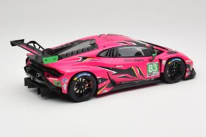 Lamborghini Huracan GT3 EVO2 #83 R. Frey / M. Gatting / S. Bovy Iron Dames 24 Hours of Daytona 2023 TopSpeed 1:18 TS0532 Meta - imagen 2 de 6
