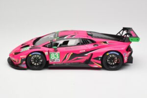 Lamborghini Huracan GT3 EVO2 #83 R. Frey / M. Gatting / S. Bovy Iron Dames 24 Hours of Daytona 2023 TopSpeed 1:18 TS0532 Meta - imagen 3 de 6