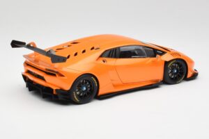 Lamborghini Huracan LP620-2 Super Trofeo Arancio Borealis Pearl Effect Naranja AUTOart 1:18 81558 Metal - imagen 3 de 8
